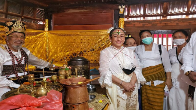 Pindah Agama dari Islam ke Hindu, Adik Bu Mega: Jangan Angkuh