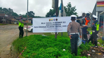 Polda Jambi Tertibkan Truk Batubara