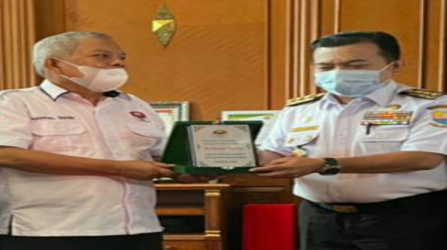 KAD Minta Gubernur Jambi "Satu Kata dengan Perbuatan" Mewujudkan Pemerintah yang Bebas KKN