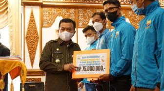 Al Haris Tepati Janji Manis Beri Bonus Atlet PON dan PEPARNAS