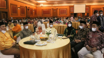 Catatan Pinggir Pengukuhan Permato