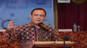 Cerita Firli Bahuri Kutip Sepatu Bekas di Tong Sampah Sekolah, Iyo Nian Tu Mang..