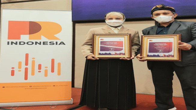Berkinerja Positif,  Mendag Lutfi Terima Penghargaan “Most Popular Leader”