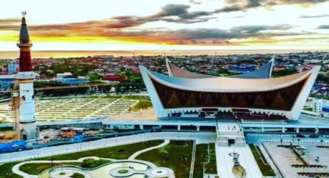 Wow Hebat, Arsitektur Masjid Raya Sumbar Terbaik di Dunia