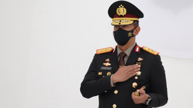 Berani dan Bekerja Tanpa Kenal Waktu, Kapolda Jambi Dapat Penghargaan