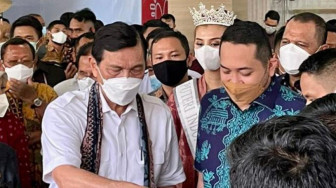 Wakil Ketua DPRD Provinsi Jambi Dampingi Menko Marves