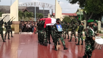 Pangdam Sriwijaya Pimpin Pemakaman Praka Anumerta Tuppal