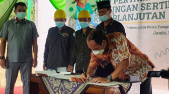Apical Group Berikan Kesejahteraan dan Pemberdayaan untuk 151 Petani Sawit Lewat SMILE