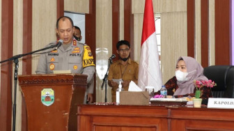 Kapolda Jambi Ingin Pelajar 100 Persen Tervaksin