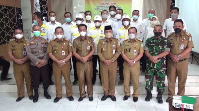 Maulana Lantik Pengurus PBD dan DPN Perkasa Kota Jambi