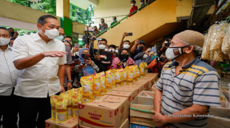 Mendag Pastikan HET Minyak Goreng Berlaku Efektif di Pasar Rakyat dalam 3-4 Hari ke Depan
