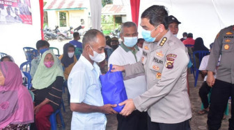 Vaksinasi Anak di MIN 4 Muarojambi