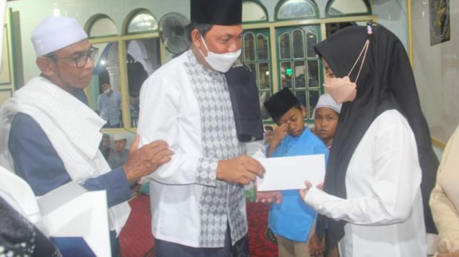 Wabup Hairan Hadiri Peringatan Isra Mi’raj di Masjid Nurul Ihsan