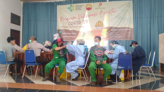 Ratusan Karyawan PetroChina Jabung Ikuti Vaksinasi Booster