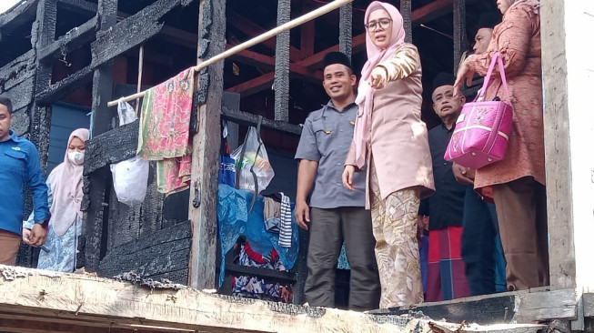 Zulva Fadhil Prihatin karena Ilyas Pensiunan Penjaga Sekolah