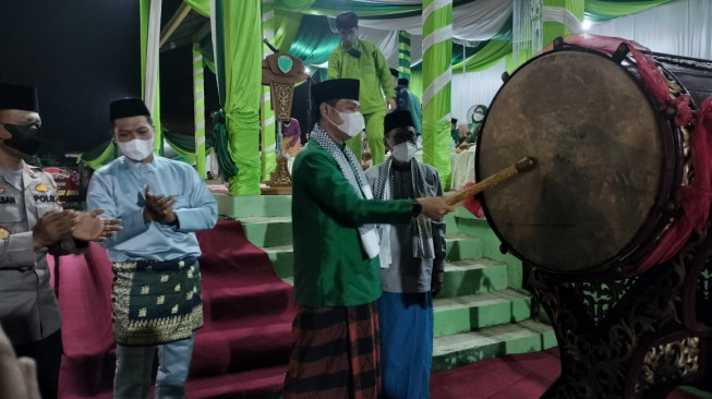 Pemkab Batanghari Akan Angkat Guru Mengaji Masuk Sekolah