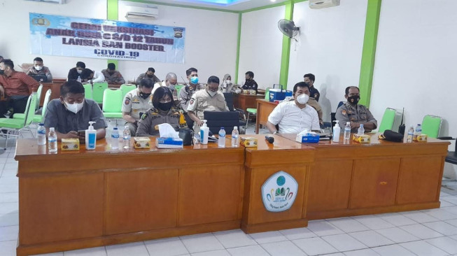 Kapolda Jambi Hadiri  Vaksinasi Kelompok Lansia