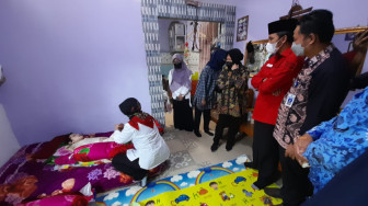 Edi Purwanto Boyong Mensos Jenguk Suci