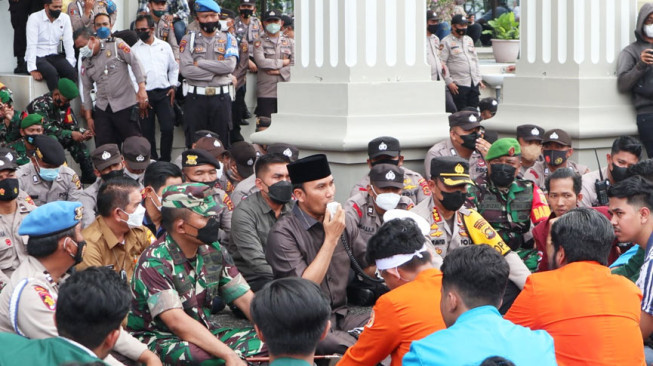 Terima Pengunjukrasa, Edi Purwanto Yakini Mahasiswa Amandemen UUD 1945 Tidak Gampang