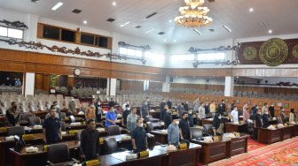 DPRD Provinsi Bentuk Kepengurusan AKD, BK dan Bapemperda