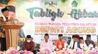 Peduli Pesantren, Kepemimpinan Mashuri Dipuji UAS