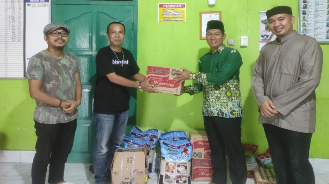Jelang Zikir Para Penyair 2022, Teater Tonggak Kunjungi Panti Asuhan