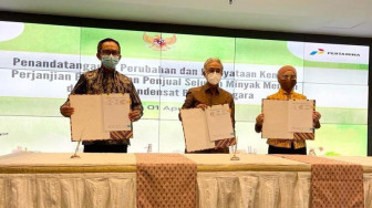 SKK Migas – Pertamina Tandatangani Perubahan Perjanjian Penunjukan Penjual Minyak Mentah