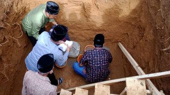 Bupati Romi Apresiasi Semangat Warga Talang Babat Membangun Masjid