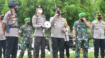 Kapolda Jambi Larang Personil Bawa Senjata Api Berpeluru Tajam dan Pemukul