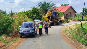Tabrak Tronton Anggota Dewan, Pegawai Puskesmas Meninggal Dunia