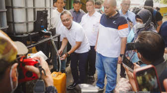 Pastikan Stok Migor Curah Aman, Mendag Zulhas Sidak Stock Point