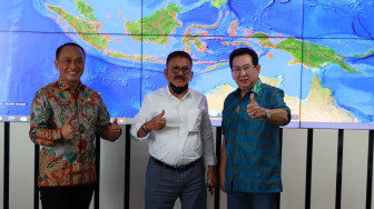 Berselancar di Ruang Big Data Penduduk Indonesia