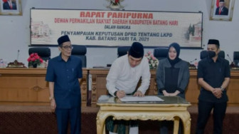 Gelar Paripurna, DPRD Batanghari Bahas LKPD TA 2021