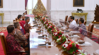 Dewan Komisioner OJK Diterima Presiden Joko Widodo