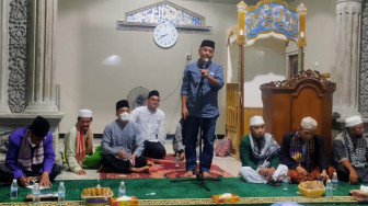 Sekda Sapril Dampingi Wagub Silaturahmi dengan Masyarakat Parit Culum I