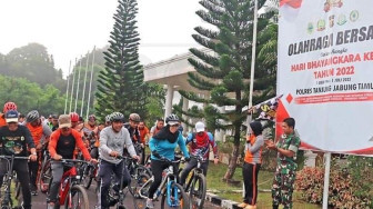 Bupati Romi Ikut Gowes Bareng Sambut HUT 76 Bhayangkara