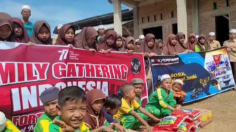 Rayakan HUT RI, IFC Bagi-bagi Sembako
