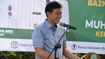 Fadhil Arief Himbau Masyarakat Saling Bantu