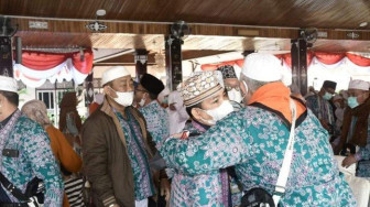 M Azan Ucapkan Selamat kepada Ratusan Jemaah Haji Batanghari