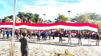 Gandeng JMSI, Walikota Sungai Penuh Luncurkan Gerakan Bagikan 10 Juta Bendera Merah-Putih