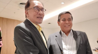 Hadiri Peluncuran Buku Umar Syadat Hasibuan, HBA Bertemu Mantan PM Malaysia