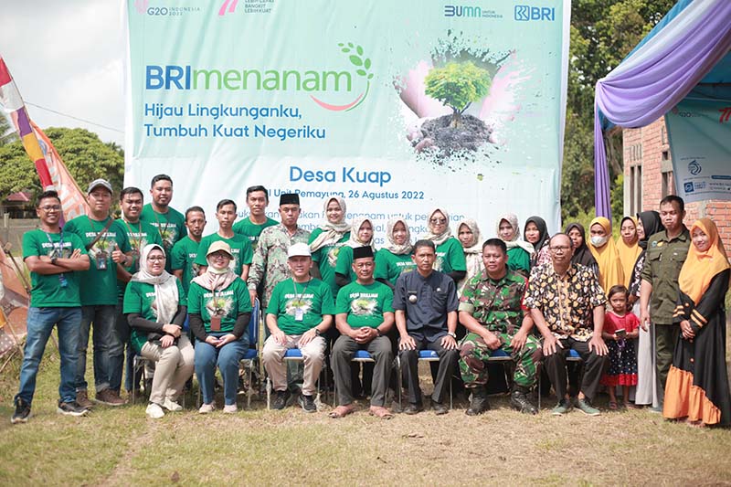 Program BRI Menanam di Desa Kuap