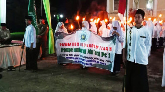 Sekda Sapril Lepas Pawai Obor Malam Tahun Baru Islam 1444 H