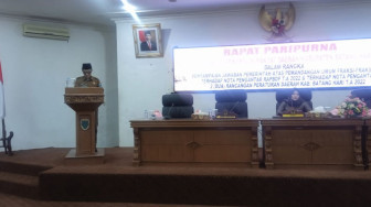 Hadiri Paripurna, Bakhtiar : Hubungan Baik Antara DPRD dan Pemkab Batanghari Harus Tetap Dipertahankan