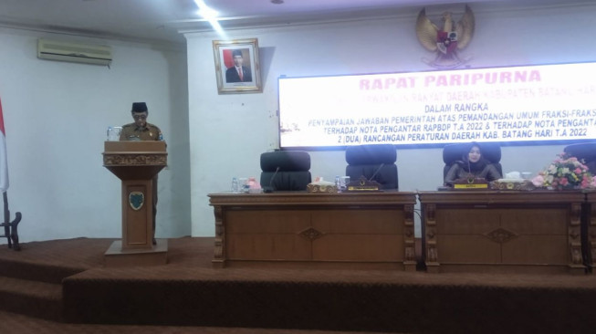 Hadiri Paripurna, Bakhtiar : Hubungan Baik Antara DPRD dan Pemkab Batanghari Harus Tetap Dipertahankan