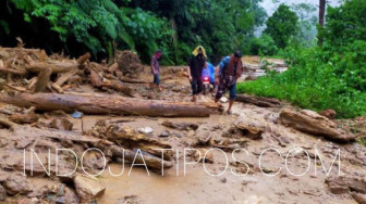 Sempat Putus Total Tertimbun Longsor, Hati-Hati Melintas di Jalur Merangin - Kerinci