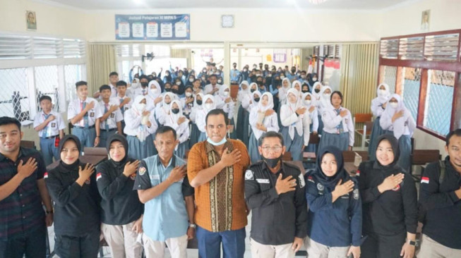 Polda Jambi Edukasi Siswa SMA Negeri 3 Kota Jambi