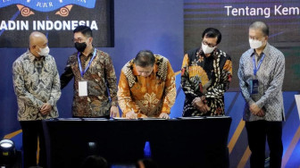 Airlangga Ingatkan Generasi Muda Hati-Hati Pilih Instrumen Investasi