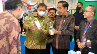 Kepuasan Publik Kepada Pemerintah Jokowi di Bidang Ekonomi di Angka 50,8 Persen.