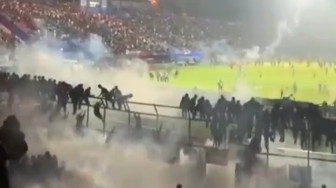 Tragedi Oktober di Kanjuruhan, Ratusan Tewas